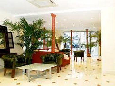Hauteville Opera 3* Parijs